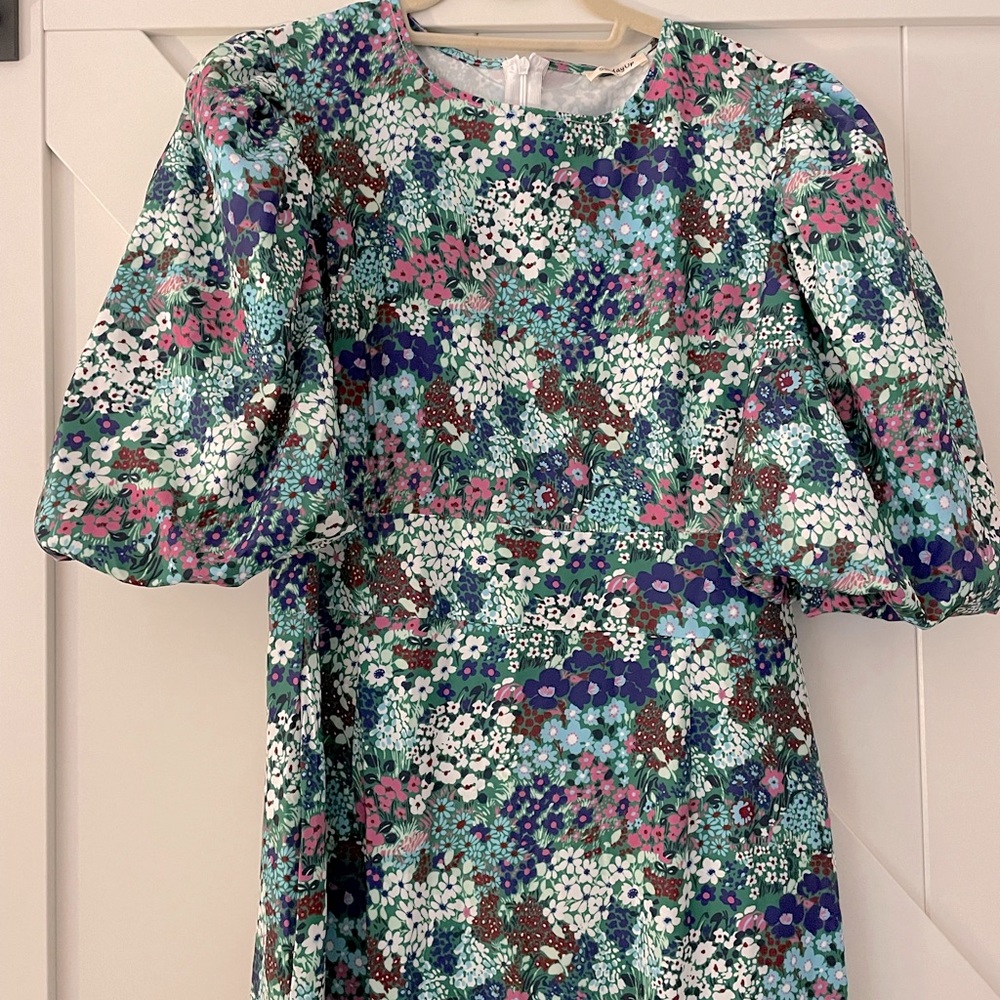 SundayUp brand “floral” dress!